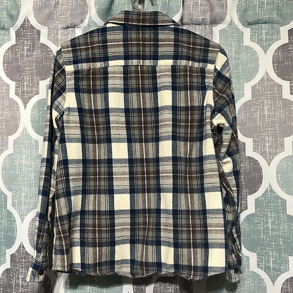 L.L.Bean scotch plaid flannel petite - Picture 2 of 4